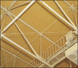 グラスウール断熱吸音内装材「ソノボード」施工例　体育館天井
